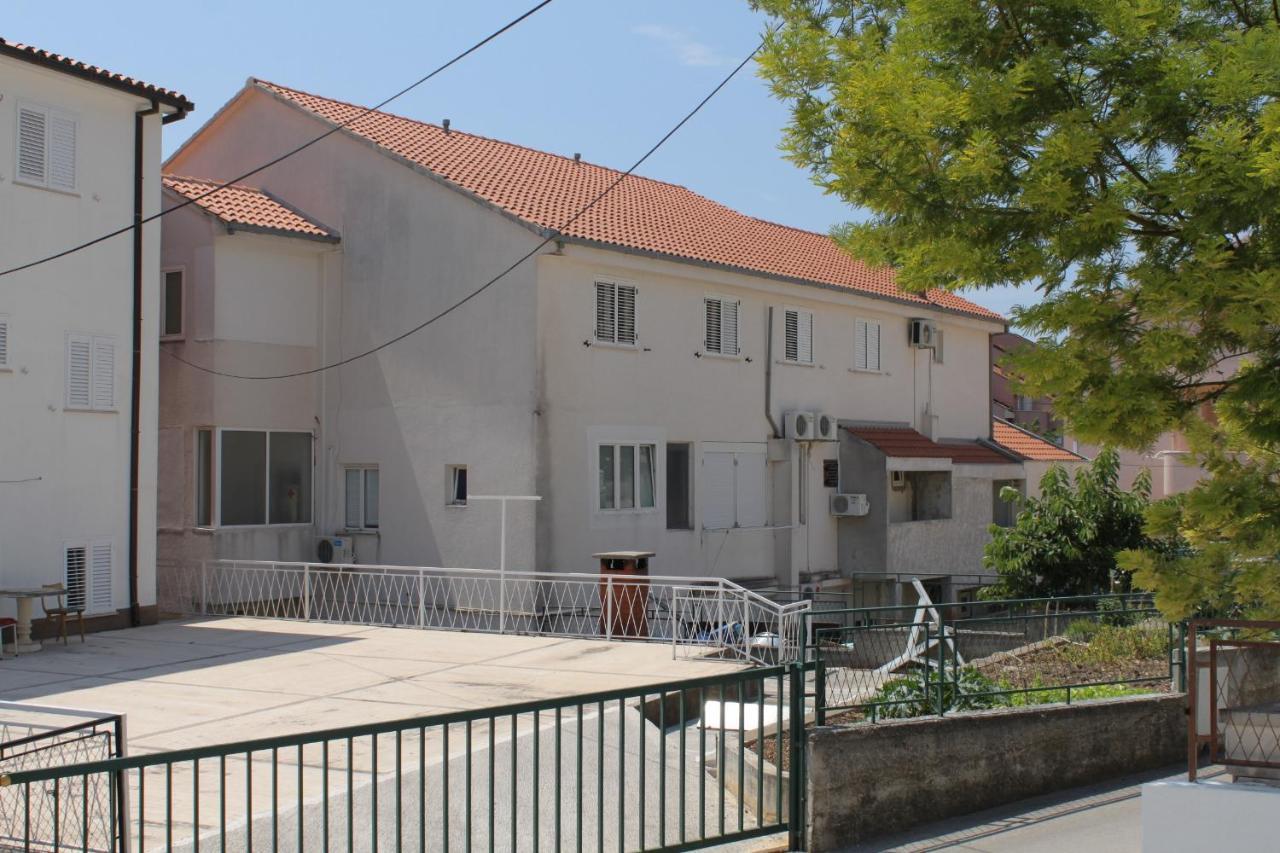 Apartments With A Parking Space Makarska - 6696 Kültér fotó