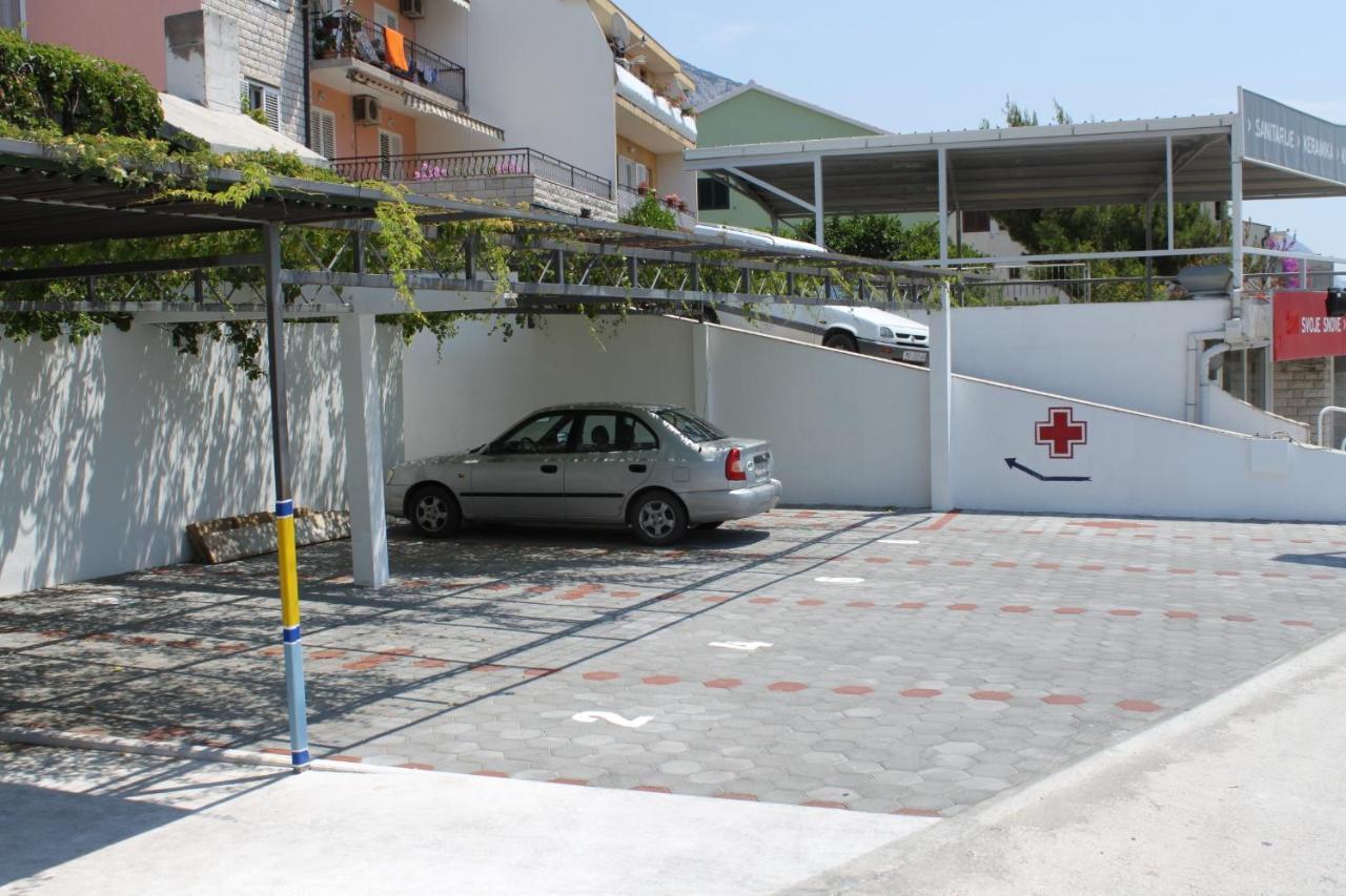 Apartments With A Parking Space Makarska - 6696 Kültér fotó